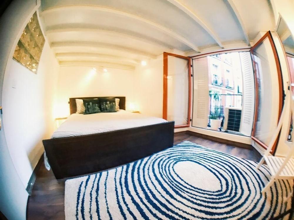 Lollipop Flats City Center Suite II マドリード エクステリア 写真